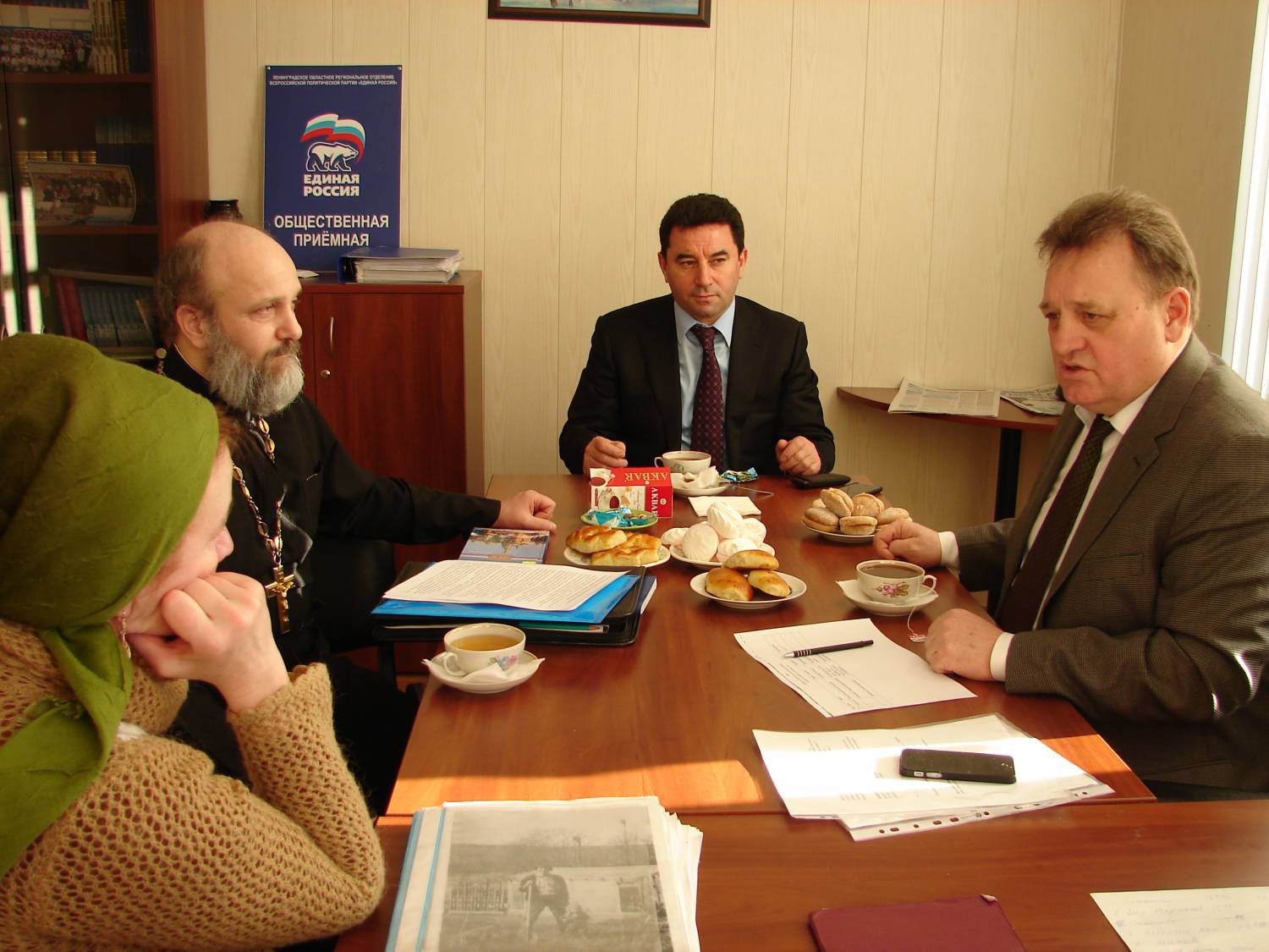 Депутаты Николай Пустотин и Саяд Алиев провели ряд встреч в Бокситогорском районе.