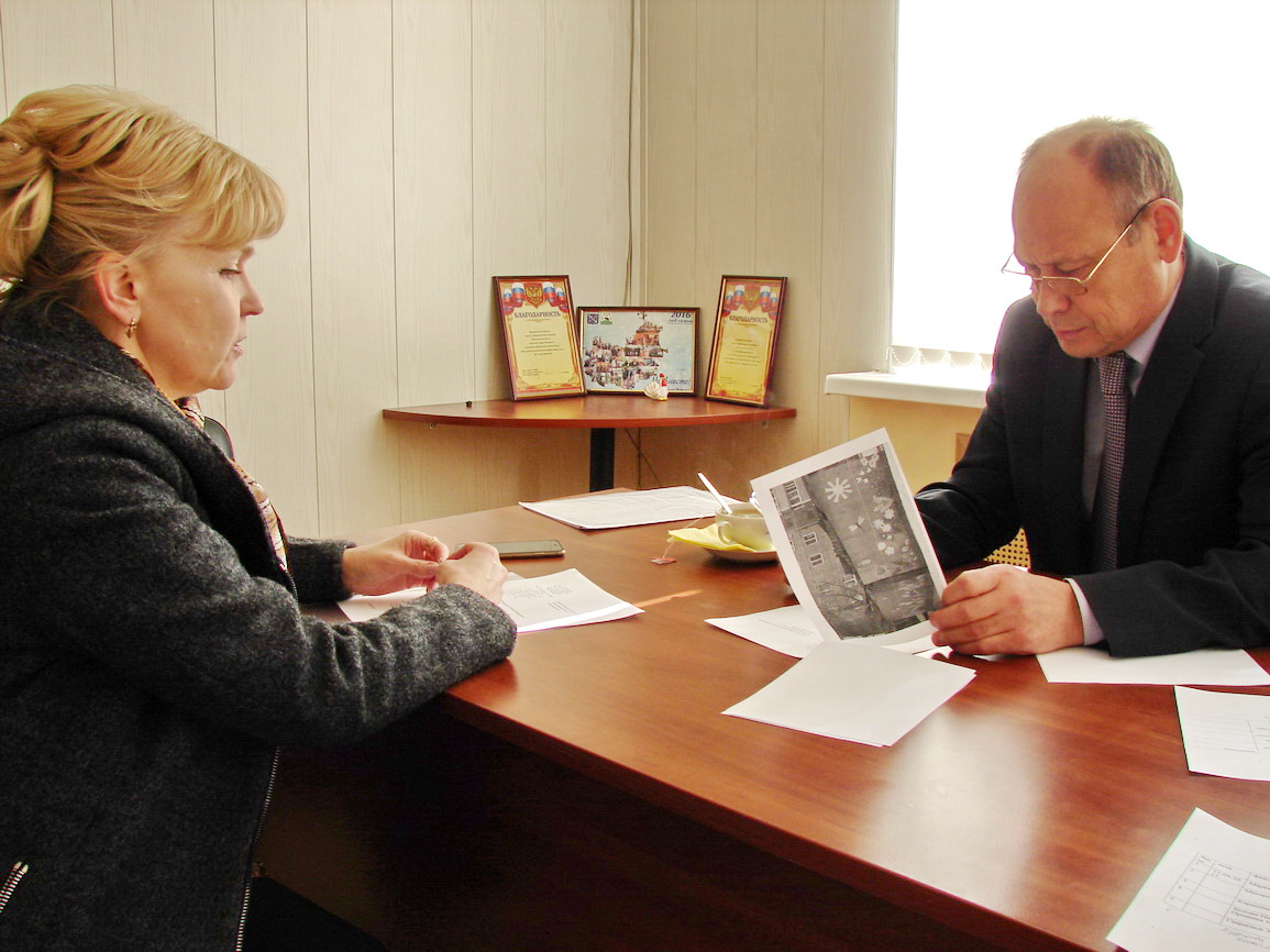 11 апреля 2017 года депутат Законодательного собрания Ленинградской области Юрий Терентьев провел очередной прием граждан в г. Пикалево